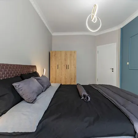 Zer Aparthotel *